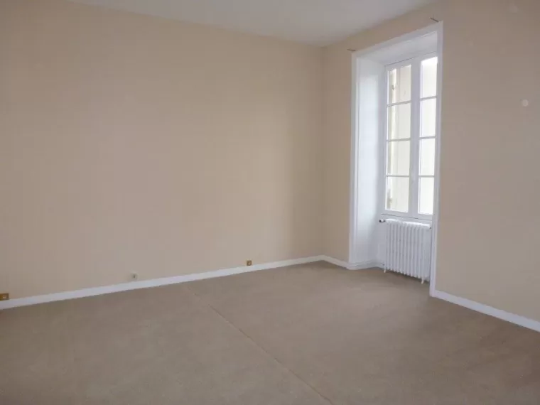 Moquettes tendues, Saintes, Intérieur Décoration