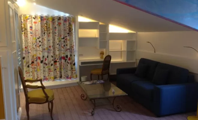 Réalisation de rideaux pour le château de l'Yeuse (Cognac), Saintes, Intérieur Décoration